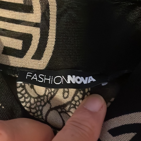 Fashion nova bodysuit, size M - Picture 5 of 7